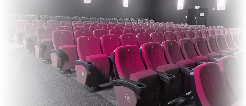 Blick in einen Kinosaal der Kinostar Filmwelt Mosbach